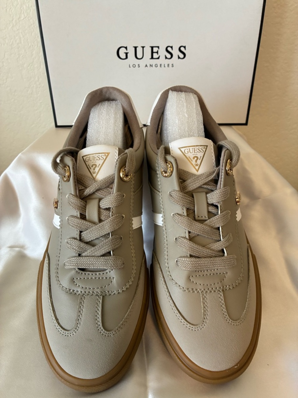 New GUESS Women’s Khaki and White Low-Top Sneakers